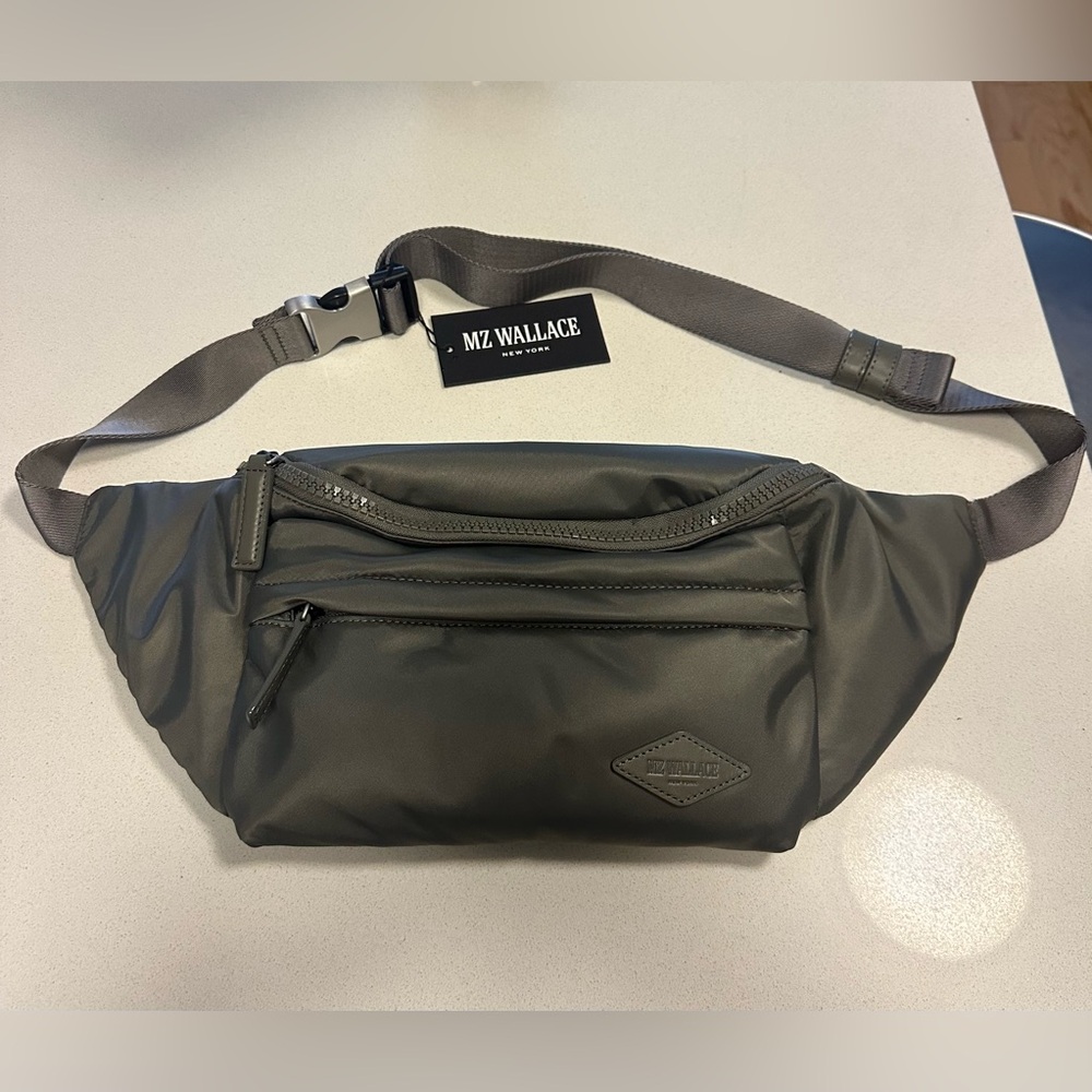 Large Bleecker Convertible Sling in Sage